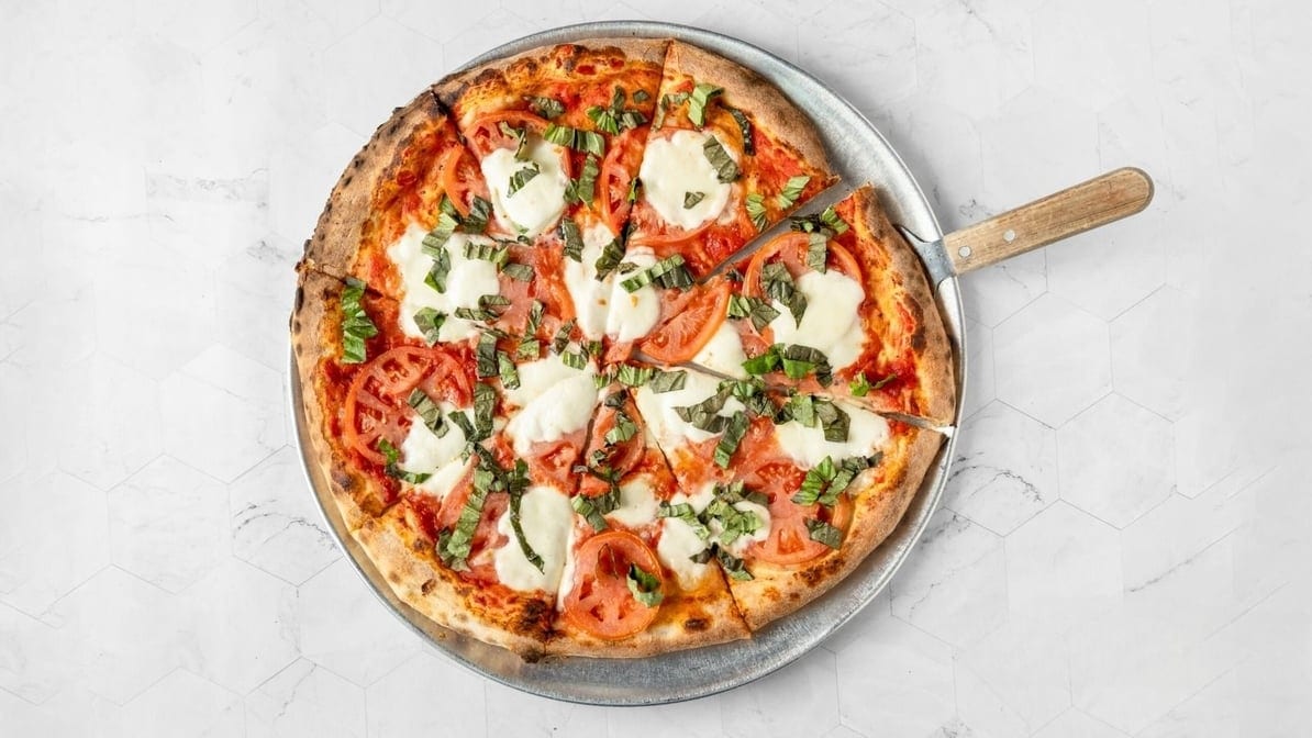 Margherita Pizza.